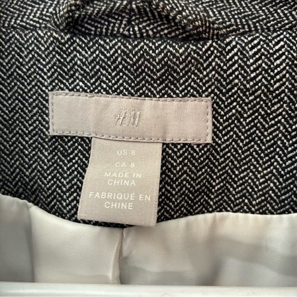 H&M Blazer - Picture 2 of 2